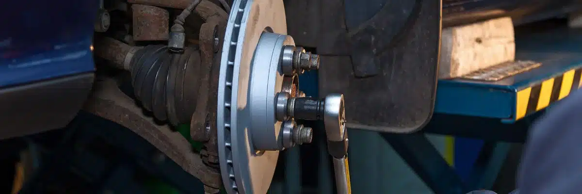 Signs That Your Land Rover Needs Brake Repair Signs That Your Land Rover Needs Brake Repair