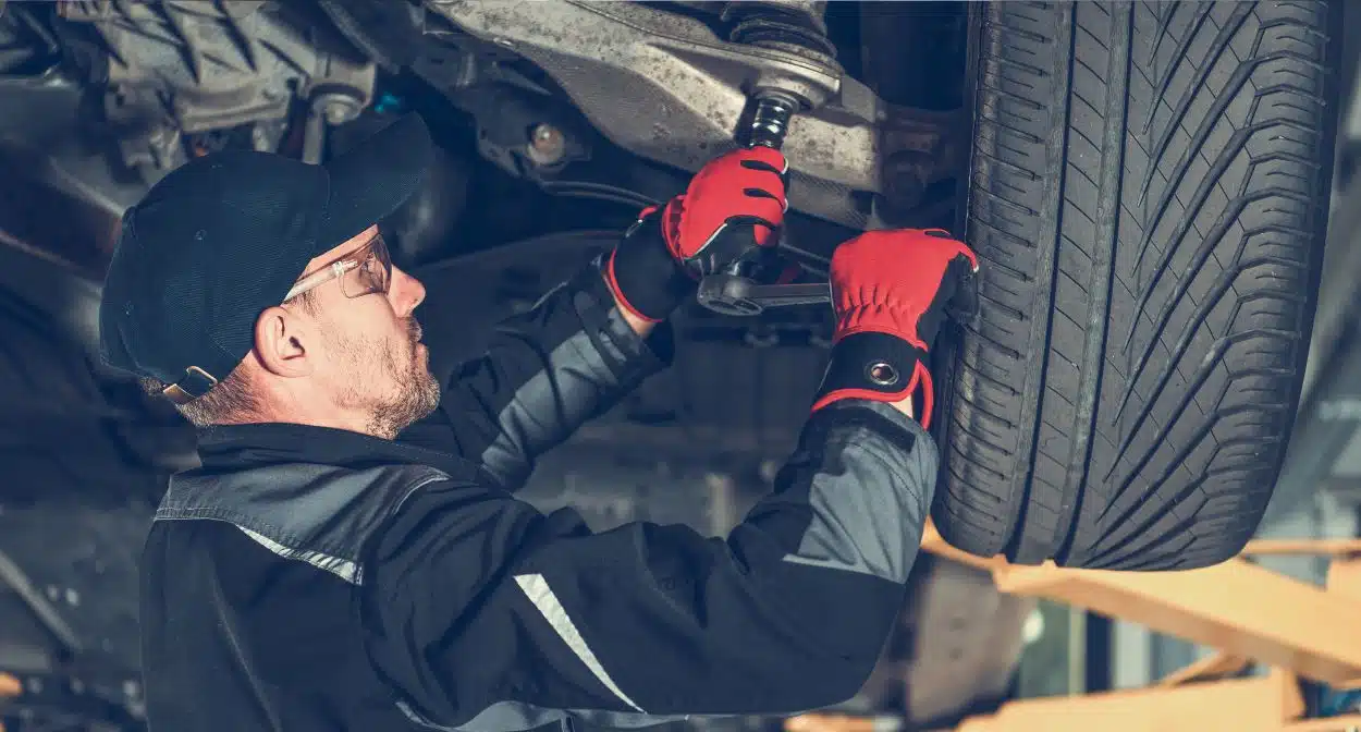 What Diagnostic Tools and Techniques Do Land Rover Specialists Use What Diagnostic Tools and Techniques Do Land Rover Specialists Use