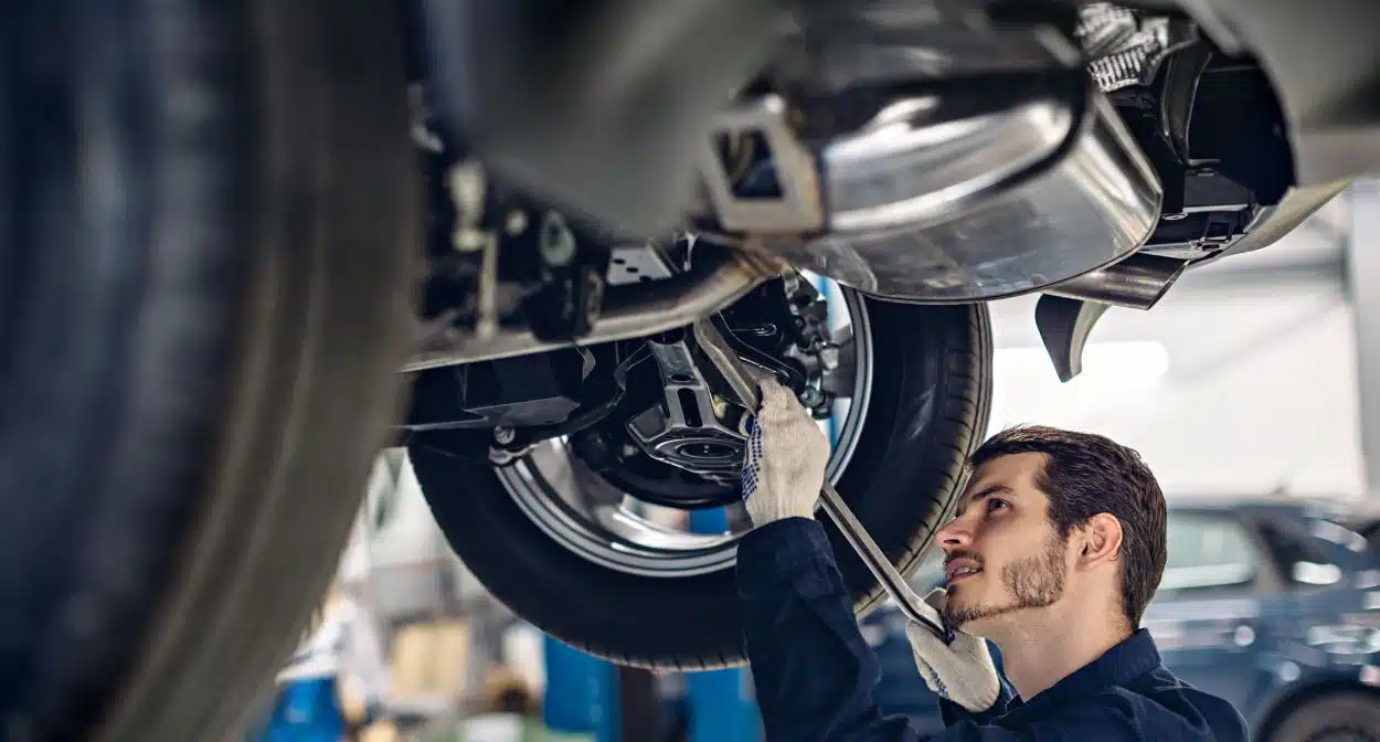 The GT Imports Guide to Porsche Suspension Systems: Ride in Comfort 4 Common Issues and Their Symptoms