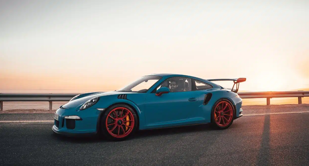 The GT Imports Guide to Porsche Suspension Systems: Ride in Comfort 3 How Porsche Suspension Systems Work