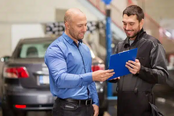 Customer Experience in Hybrid Car Repair Customer Experience in Hybrid Car Repair