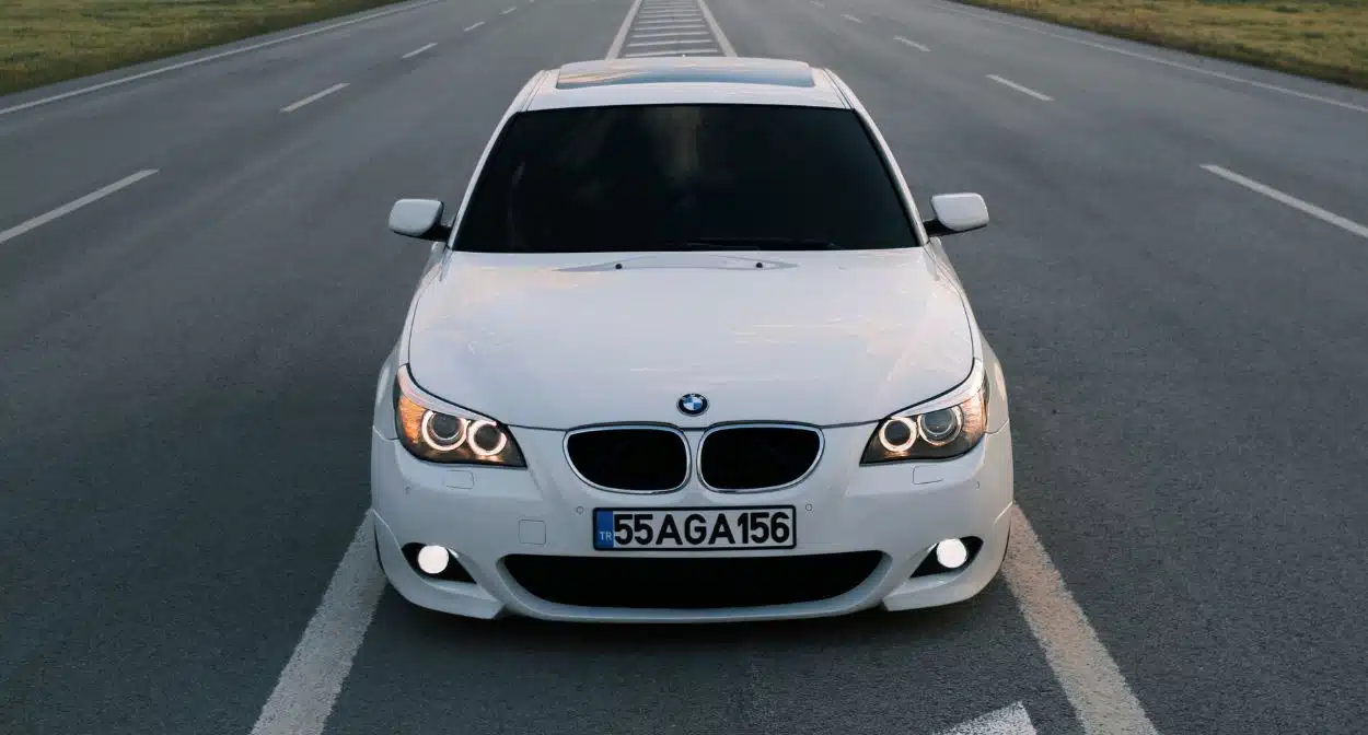 BMW 7 Series E65 F01 G11 BMW 7 Series E65 F01 G11