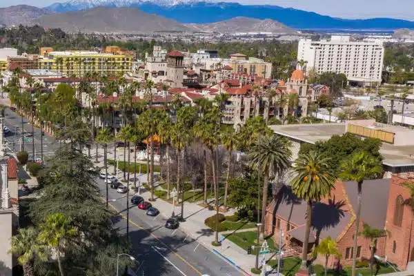 Hyper-Local Driving Challenges in Canyon Crest Hyper-Local Driving Challenges in Canyon Crest